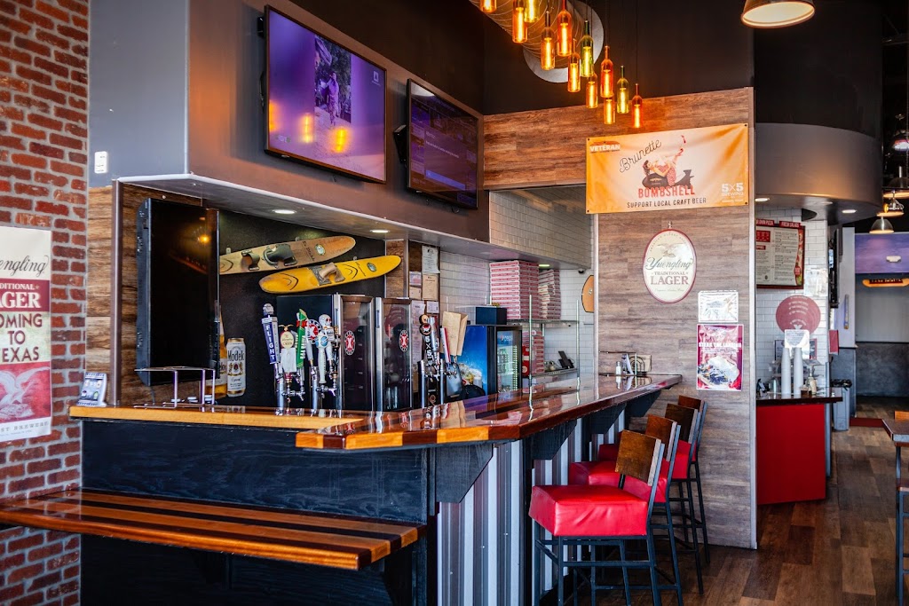 Extreme Pizza | restaurant | 111 W Nolana Ave, McAllen, TX 78504, USA | 9565407790 OR +1 956-540-7790