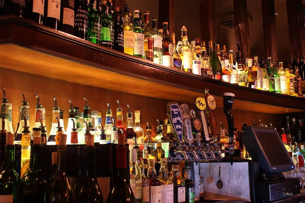 RingSide Steakhouse | restaurant | 2165 W Burnside St, Portland, OR 97210, USA | 5032231513 OR +1 503-223-1513