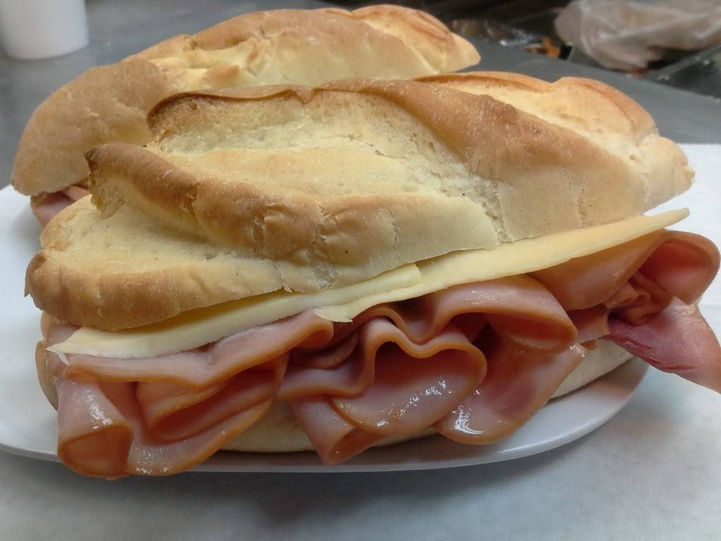 CHIKITAS Venezuelan Food | restaurant | INSIDE BP GAS STATION, 2269 S Military Trail, West Palm Beach, FL 33415, USA | 5616671523 OR +1 561-667-1523