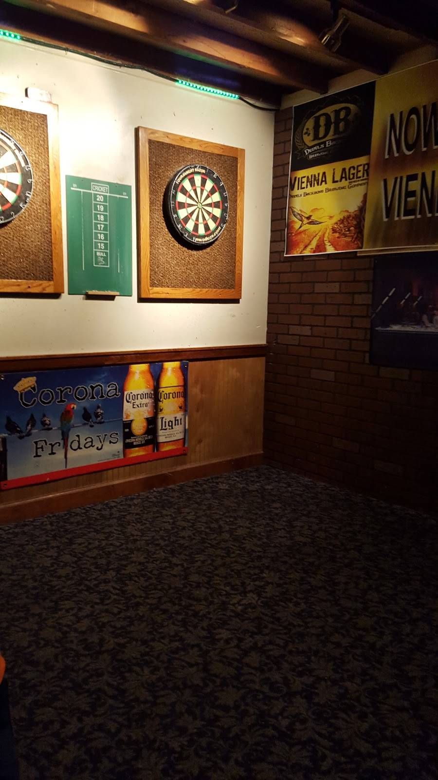 Rileys Main Street Lounge | night club | 1043 E Main St, Radford, VA 24141, USA | 5407311796 OR +1 540-731-1796