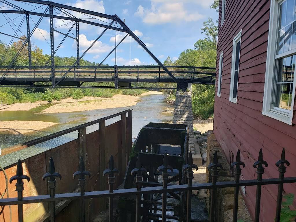 War Eagle Mill | restaurant | 11045 War Eagle Rd, Rogers, AR 72756, USA | 8664927324 OR +1 866-492-7324