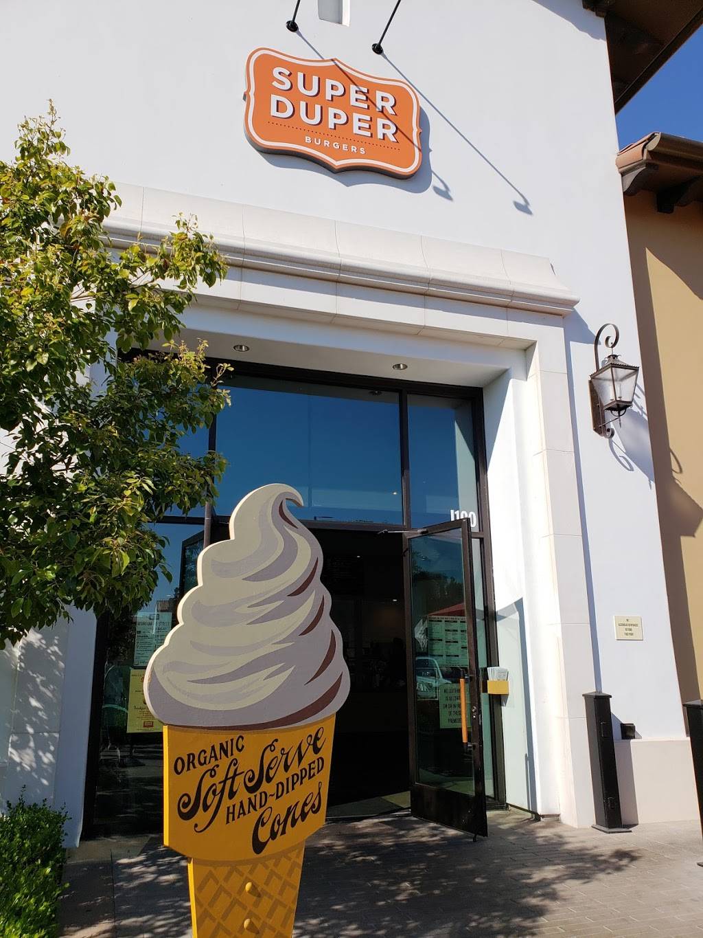 Super Duper Burger | restaurant | 2003 Diamond Blvd #100, Concord, CA 94520, USA | 9254832912 OR +1 925-483-2912