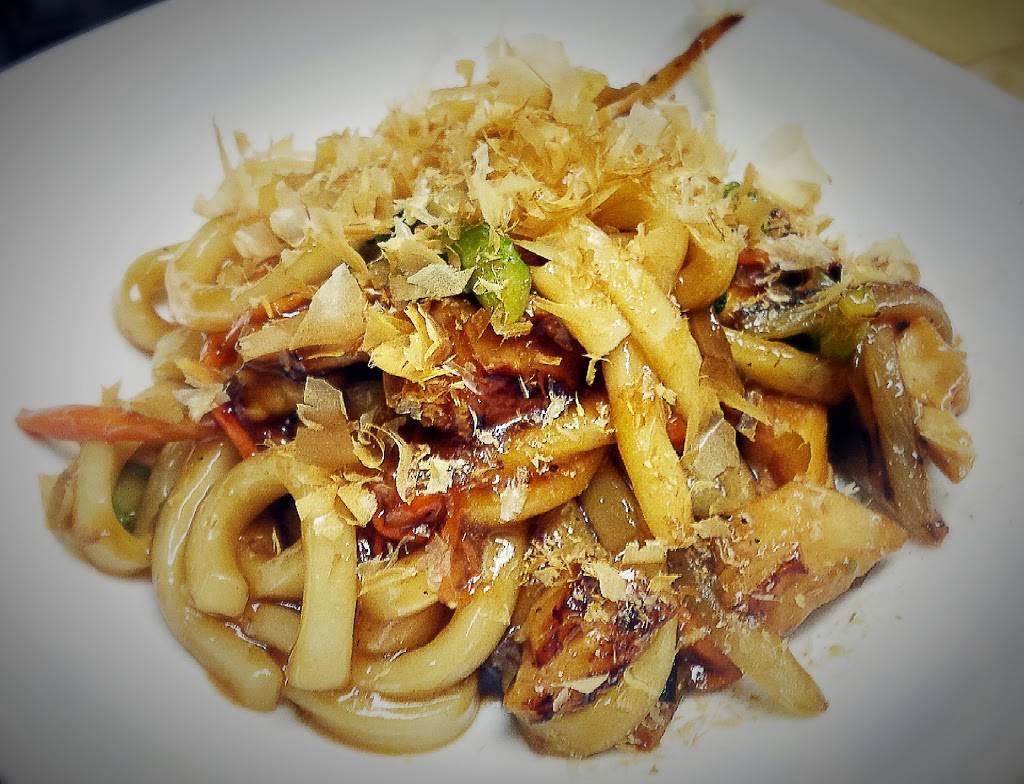 Momoyama | restaurant | 231 2nd St NW, Washington, DC 20001, USA | 2027370397 OR +1 202-737-0397