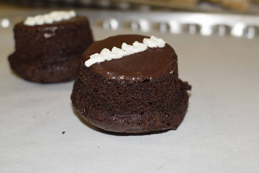 Panaderia Morelos | bakery | 2439 East Cesar E Chavez Avenue, Los Angeles, CA 90033, USA | 3236965186 OR +1 323-696-5186