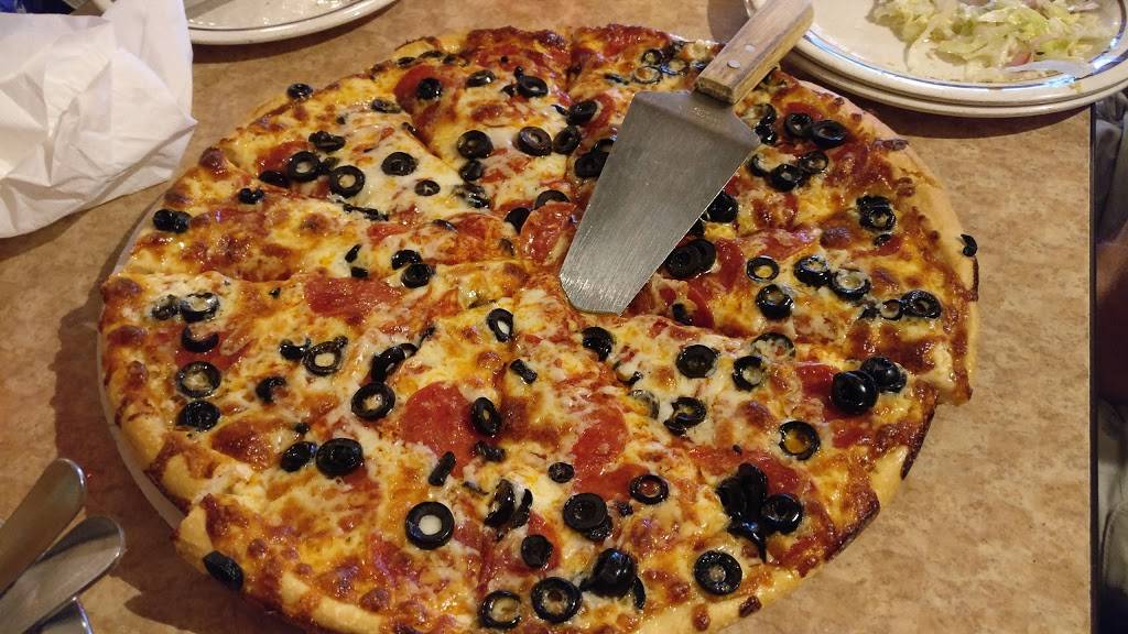 Stavros And Sons Fruitland Park | restaurant | 3223 US-441, Fruitland Park, FL 34731, USA | 3523150028 OR +1 352-315-0028