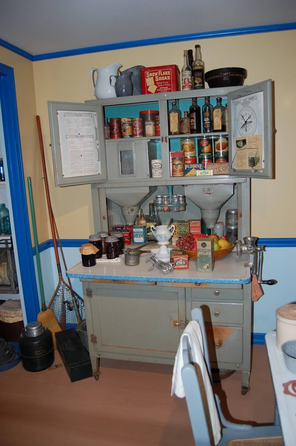 Annabelles Pizza & Pasta | restaurant | 200 J St, Sacramento, CA 95814, USA | 9164486239 OR +1 916-448-6239