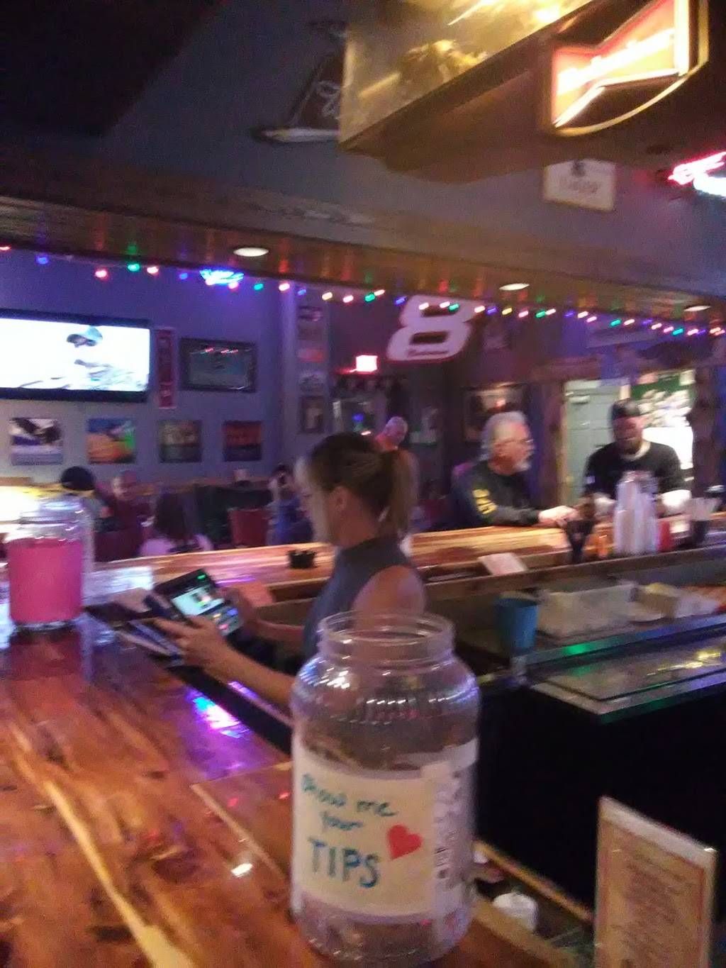 Shake Rag | restaurant | 8902 Rankin Branch Rd, Millington, TN 38053, USA | 9018765255 OR +1 901-876-5255