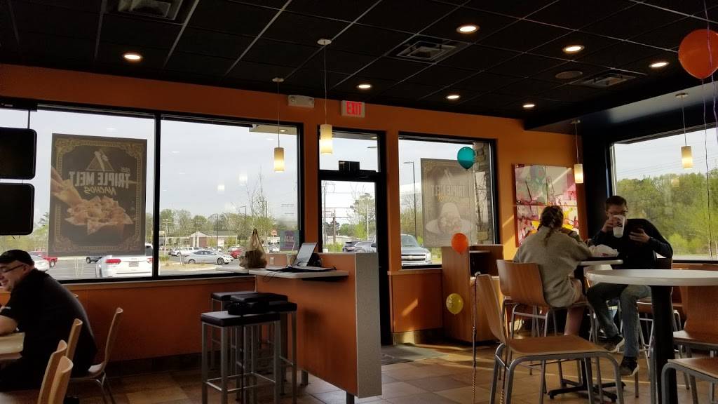 Taco Bell | meal takeaway | 2928 Point Mallard Pkwy SE, Decatur, AL 35603, USA | 2563081397 OR +1 256-308-1397