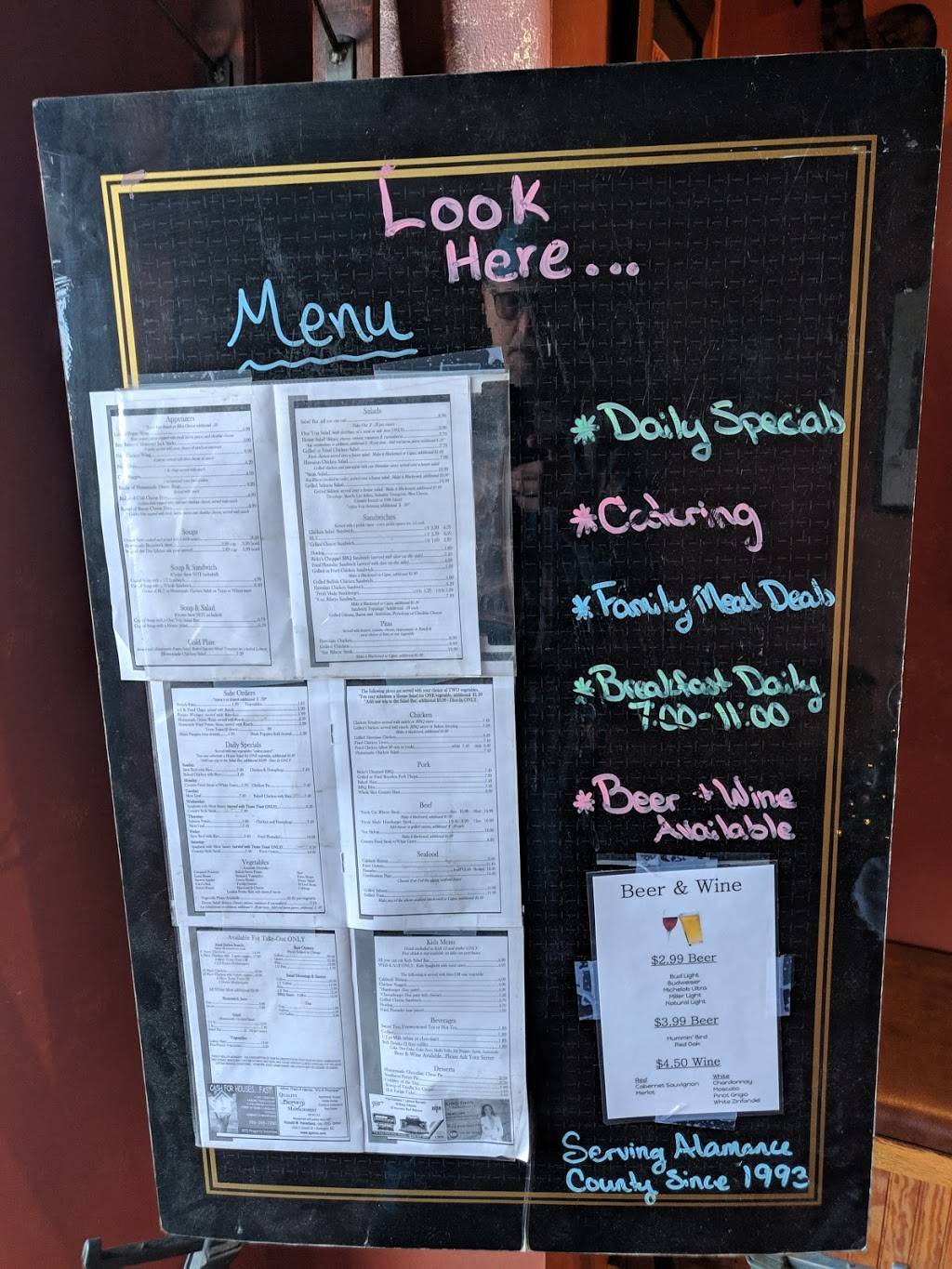 Carvers Restaurant | restaurant | 3352 S Church St, Burlington, NC 27215, USA | 3365849885 OR +1 336-584-9885