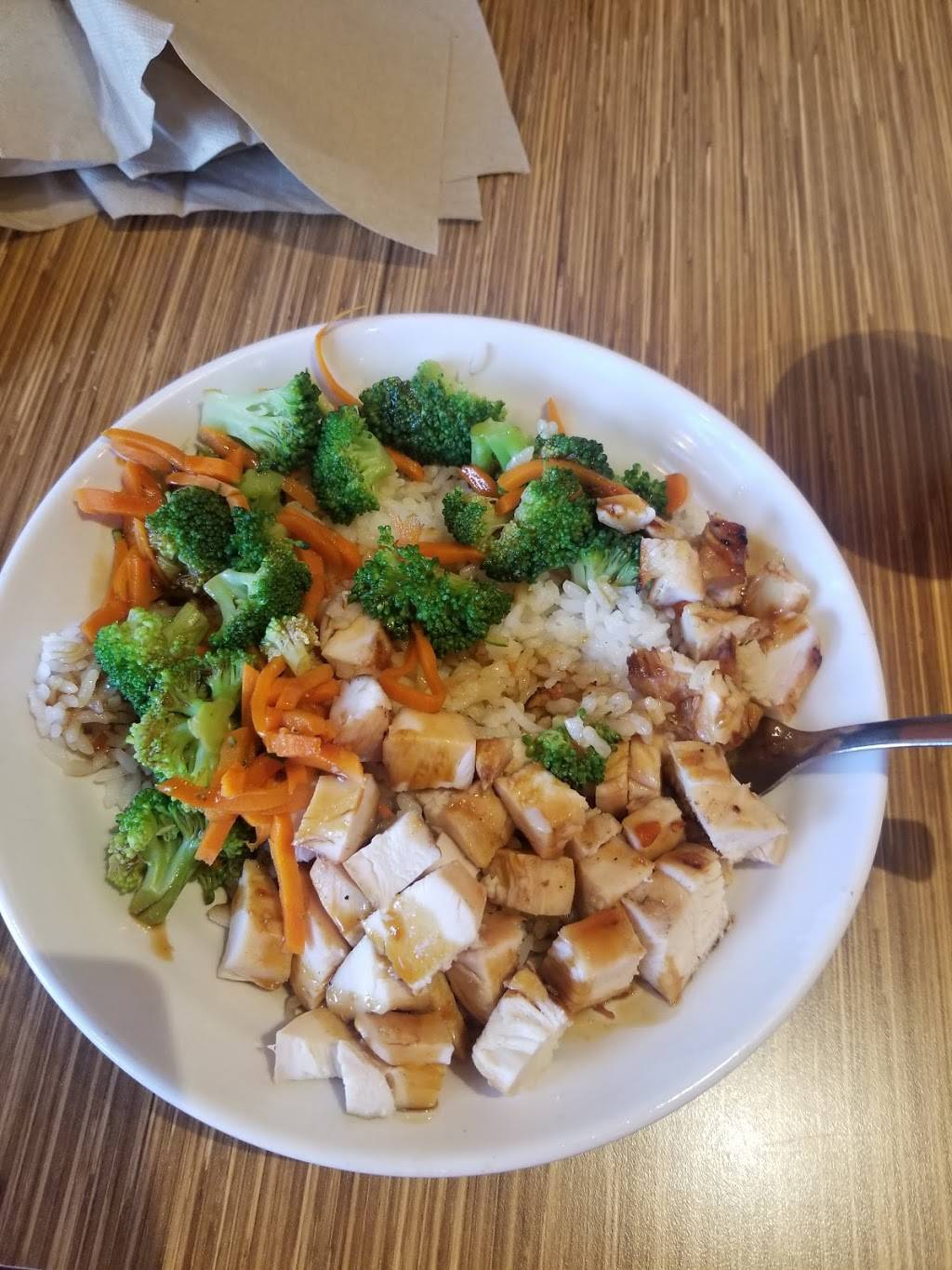 Rumbi Island Grill | restaurant | 358 S 700 E, Salt Lake City, UT 84103, USA | 8015301000 OR +1 801-530-1000