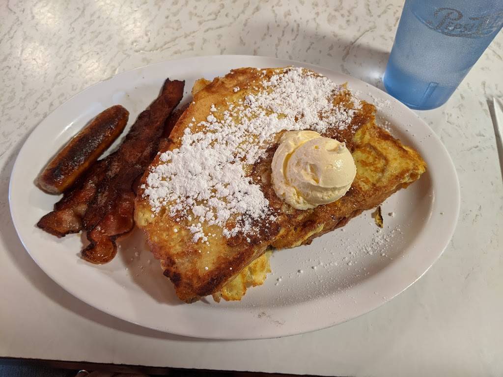 Stuffys II Restaurant | restaurant | 804 Ocean Beach Hwy, Longview, WA 98632, USA | 3604236356 OR +1 360-423-6356