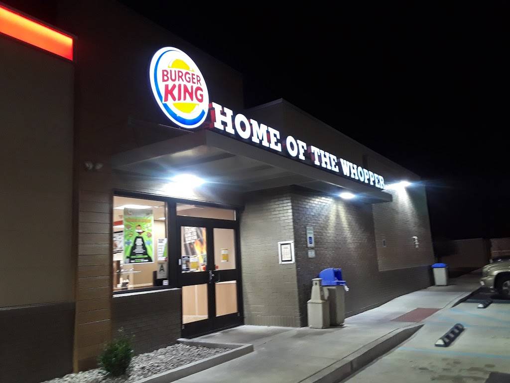 Burger King | restaurant | 1820 Blankenbaker Pkwy, Louisville, KY 40299, USA | 5022660190 OR +1 502-266-0190