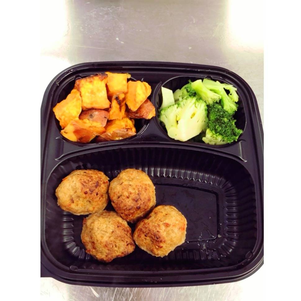 Slim Pickings RI | restaurant | 1755 Smith St, North Providence, RI 02911, USA | 4015599986 OR +1 401-559-9986