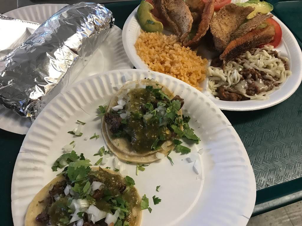 Taco Mich & Bar #3 | restaurant | 10430 N 19th Ave, Phoenix, AZ 85021, USA | 6029444921 OR +1 602-944-4921