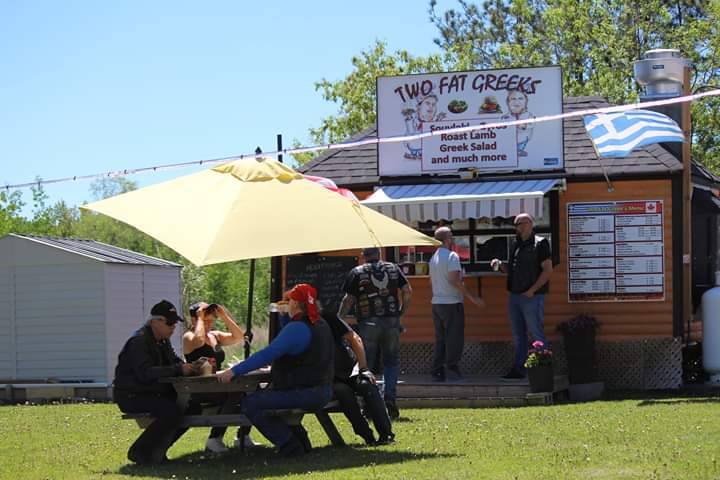 Two Fat Greeks | restaurant | 1399 8th Line Smith, Lakefield, ON K0L 2H0, Canada | 7059772602 OR +1 705-977-2602
