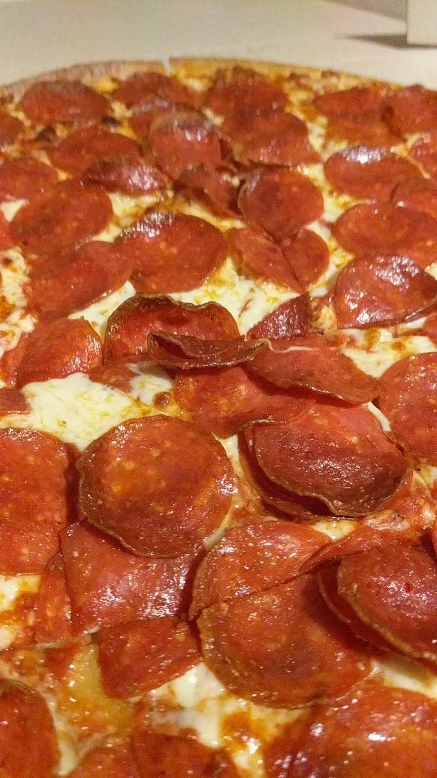 Little Caesars Pizza | meal takeaway | 2694 Cranston Rd, Beloit, WI 53511, USA | 6083628228 OR +1 608-362-8228