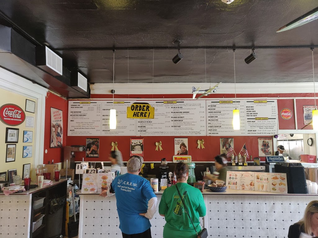 Betty Bombers | meal delivery | 1108 Bull St, Savannah, GA 31401, USA | 9122729326 OR +1 912-272-9326