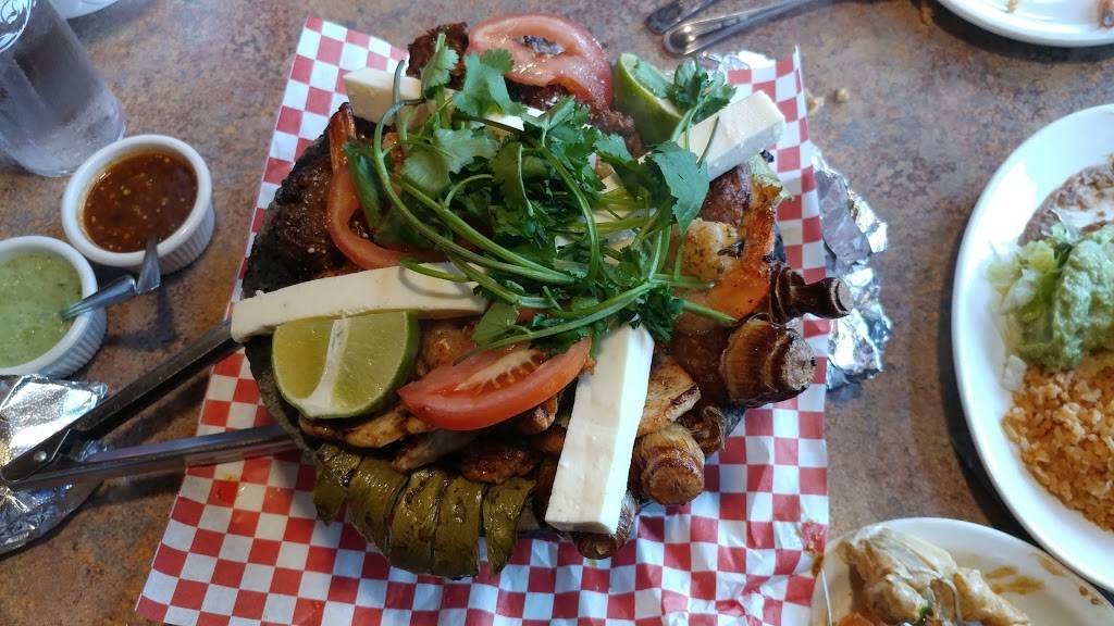 Mi Lindo Michoacan | restaurant | 4534 MO-30, St. Louis, MO 63116, USA | 3142245495 OR +1 314-224-5495