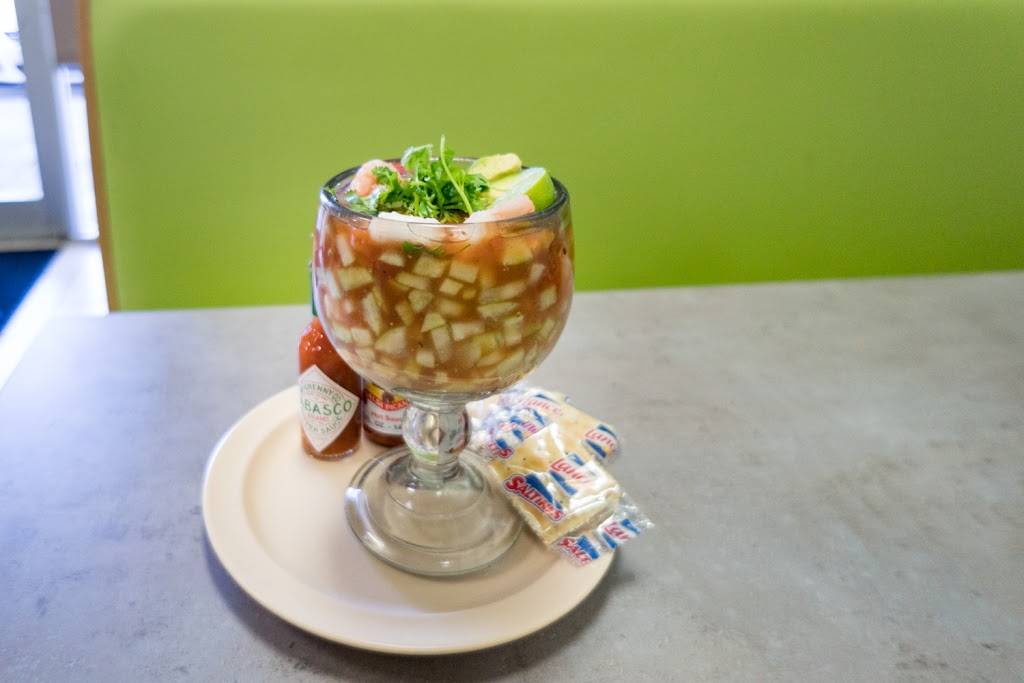 Flautas y Paleteria Tepalca | restaurant | 500 N Zaragoza Rd, El Paso, TX 79907, USA | 9158601007 OR +1 915-860-1007