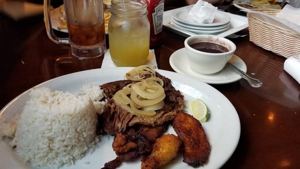 Guarapos Cuban Cuisine | restaurant | 1795 N Congress Ave, Boynton Beach, FL 33426, USA | 5617520272 OR +1 561-752-0272