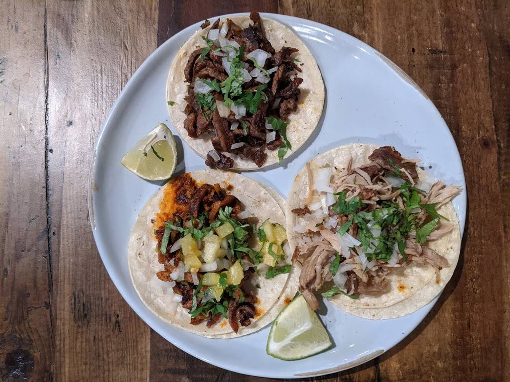 El Chicano Mexican Bistro | restaurant | 120 Olson Dr Suite 101, Papillion, NE 68046, USA | 4025053681 OR +1 402-505-3681