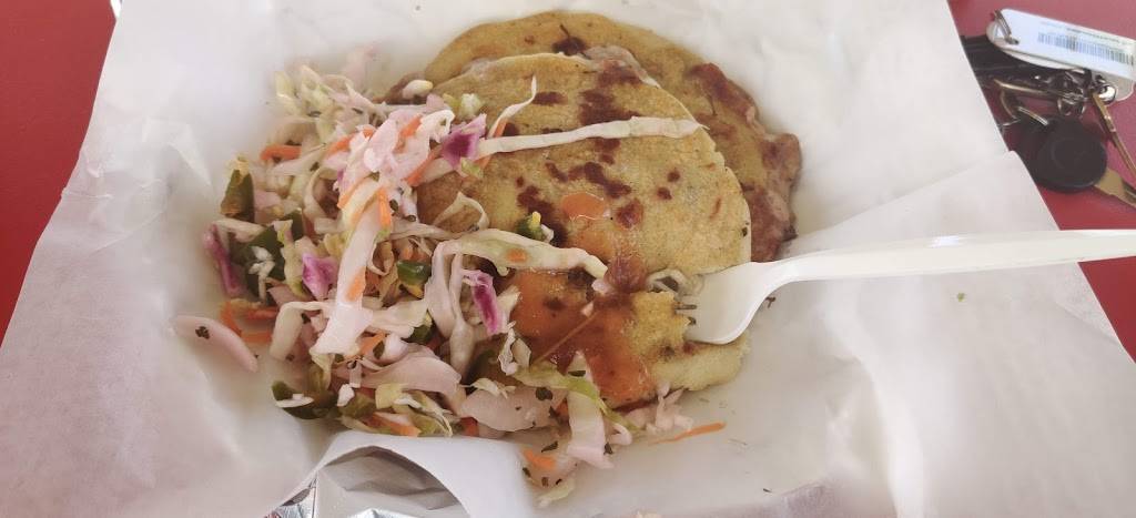 La Pupusona Pellicano#2 | restaurant | 11600 Pellicano Dr, El Paso, TX 79936, USA | 9152296020 OR +1 915-229-6020