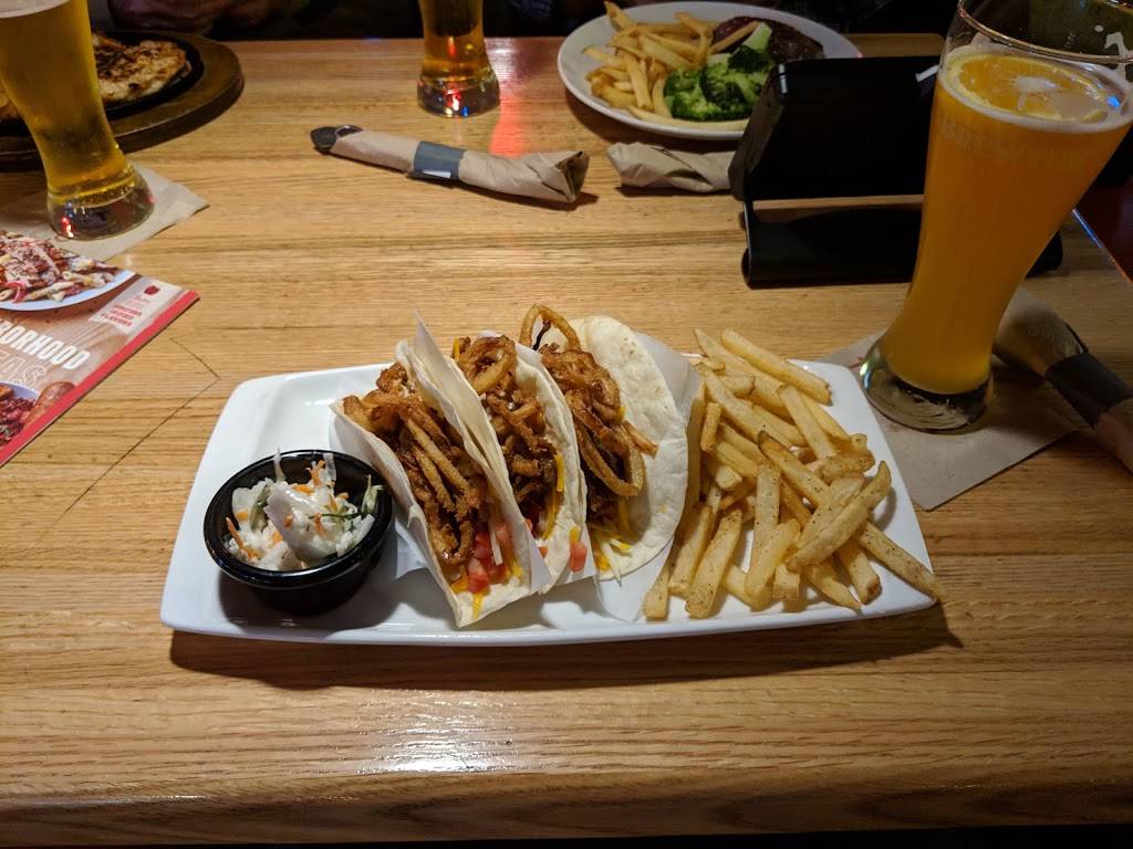 Applebees Grill + Bar | restaurant | 2 Elm St, Woburn, MA 01801, USA | 7819333079 OR +1 781-933-3079