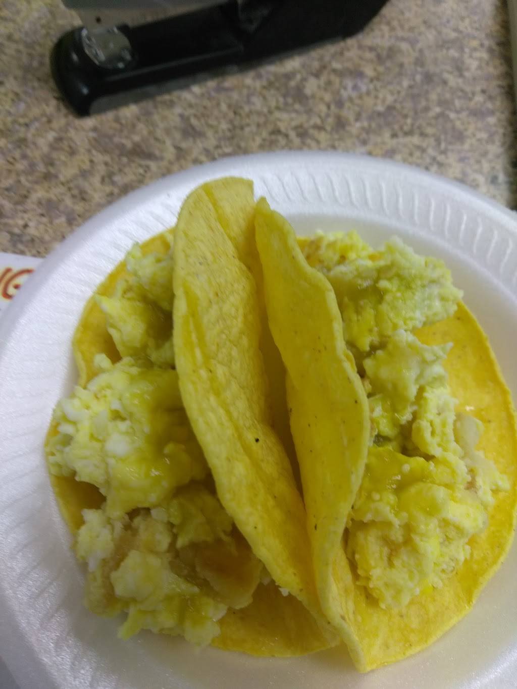 Tacos La Addiccion | restaurant | 4970 W Illinois Ave, Dallas, TX 75211, USA | 2144531580 OR +1 214-453-1580