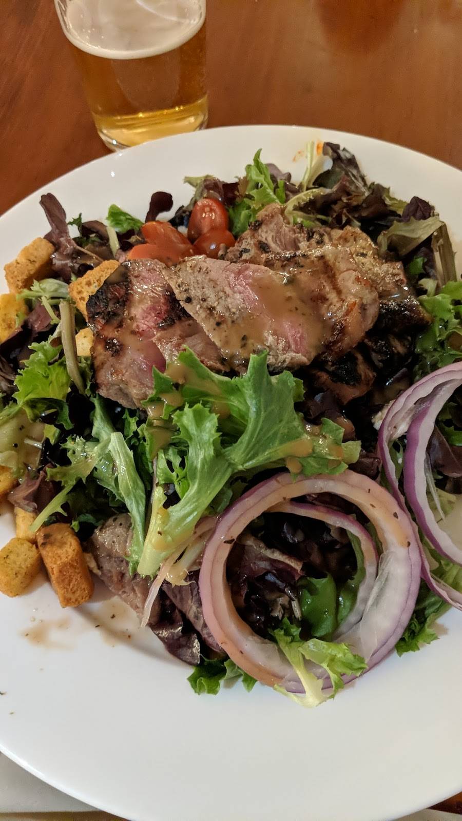 Sports Page Grill | restaurant | 3300 W Mockingbird Ln, Dallas, TX 75235, USA | 2146541021 OR +1 214-654-1021