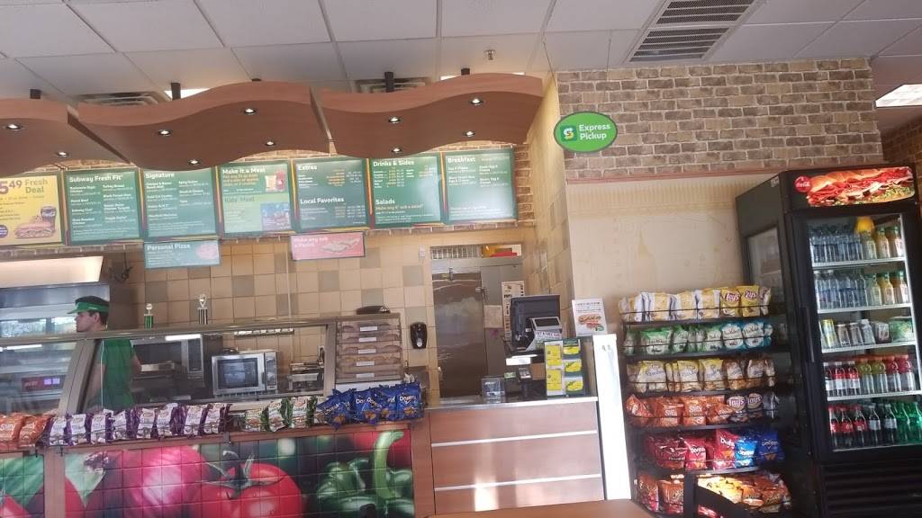 Subway | restaurant | Westland Center, 4375 N Pecos Rd #125, North Las Vegas, NV 89030, USA | 7026510999 OR +1 702-651-0999