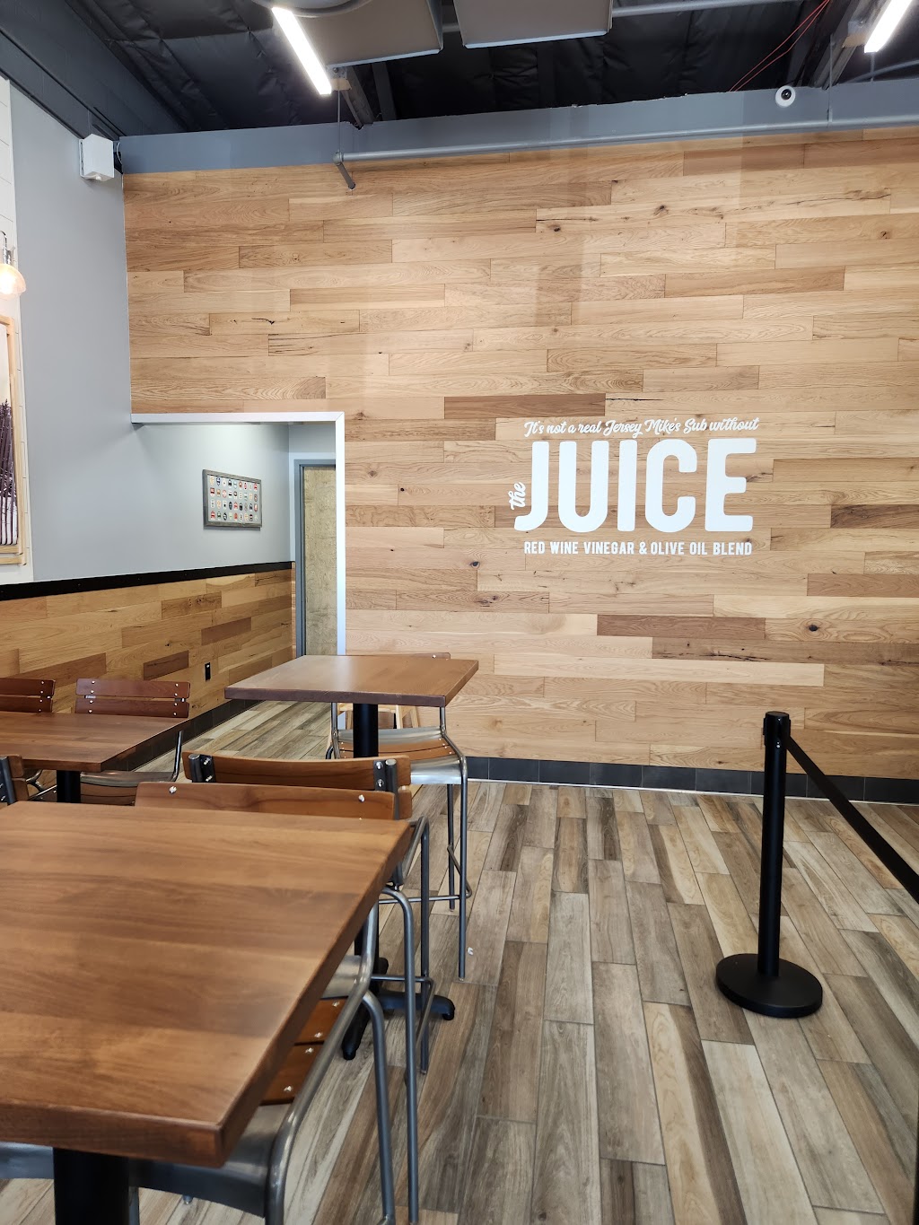 Jersey Mikes Subs | meal takeaway | 20020 N 59th Ave Suite 107, Glendale, AZ 85308, USA | 4803860243 OR +1 480-386-0243