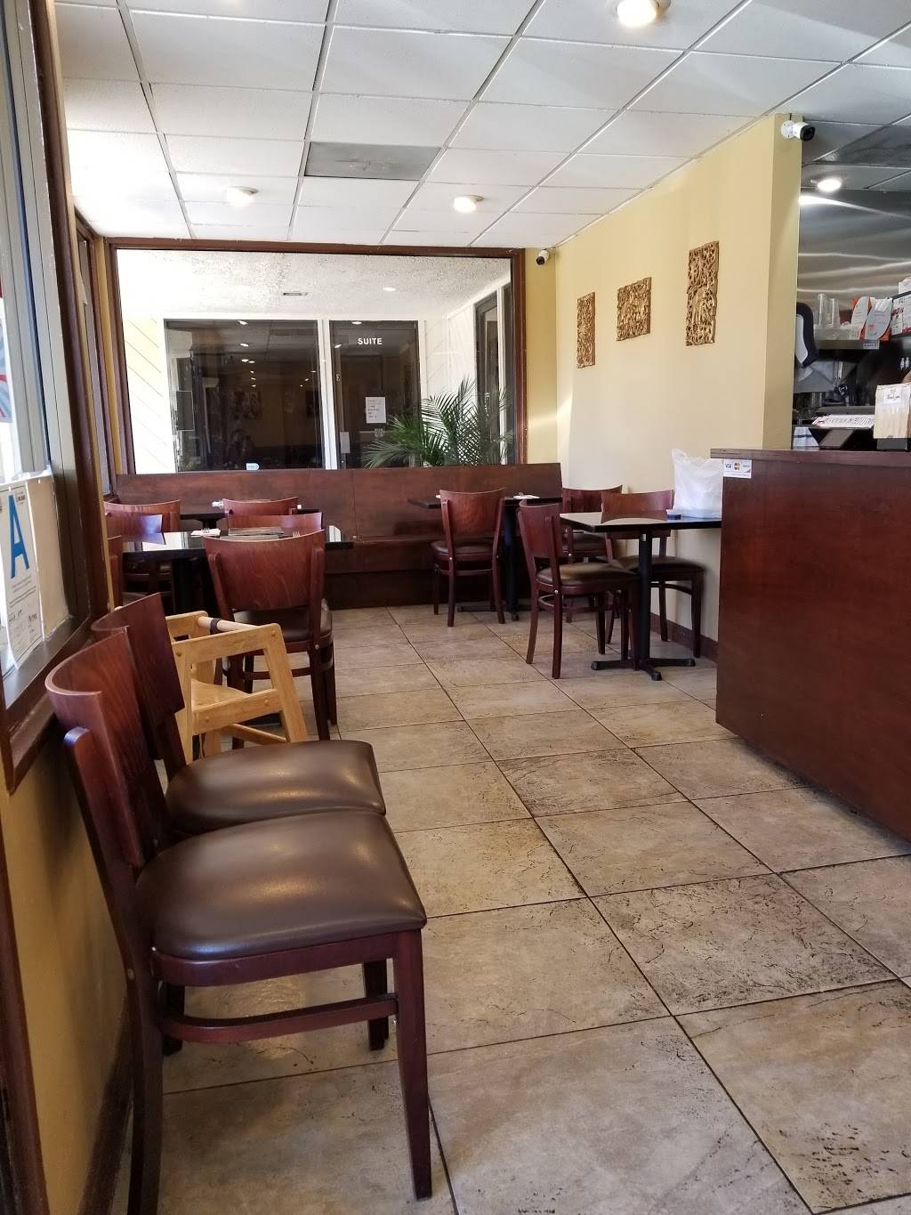 Wanya Thai Restaurant | meal delivery | 16507 Soledad Canyon Rd, Canyon Country, CA 91387, USA | 6612518544 OR +1 661-251-8544