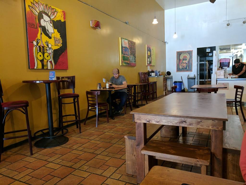 Stuff I Eat | restaurant | 114 N Market St, Inglewood, CA 90301, USA | 3106710115 OR +1 310-671-0115