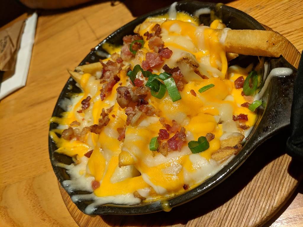 Chilis Grill & Bar | meal takeaway | 6550 Colonnade Ave, Melbourne, FL 32940, USA | 3216396881 OR +1 321-639-6881