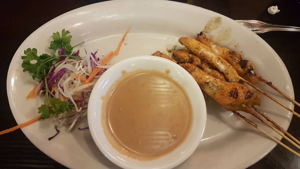 Yayas Thai Restaurant | restaurant | 5305 McCullough Ave, San Antonio, TX 78212, USA | 2103991454 OR +1 210-399-1454