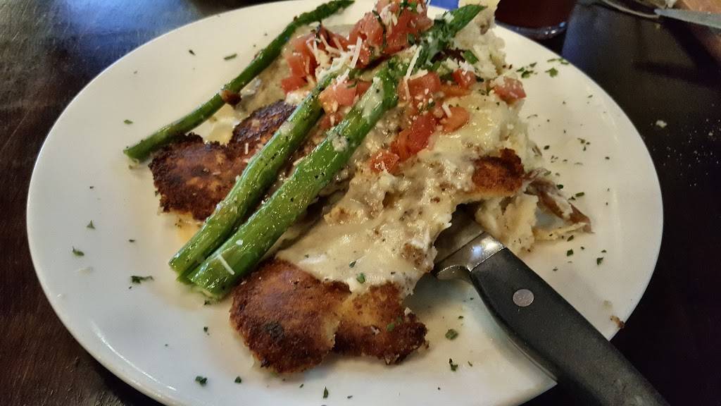 Morettis Ristorante & Pizzeria | restaurant | 2475 W Higgins Rd, Hoffman Estates, IL 60169, USA | 8478850400 OR +1 847-885-0400