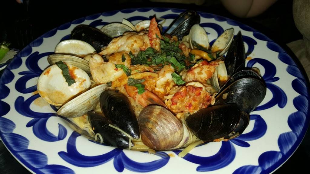 Bond 45 | restaurant | 1138, 149 Waterfront St, Oxon Hill, MD 20745, USA | 3018391445 OR +1 301-839-1445