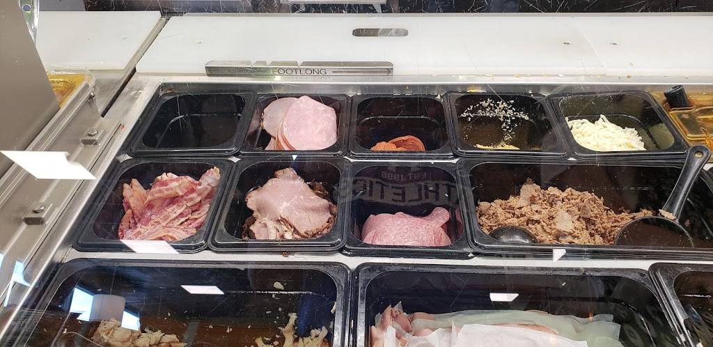 Subway | restaurant | 9607 Charleston Hwy, St George, SC 29477, USA | 8436369802 OR +1 843-636-9802