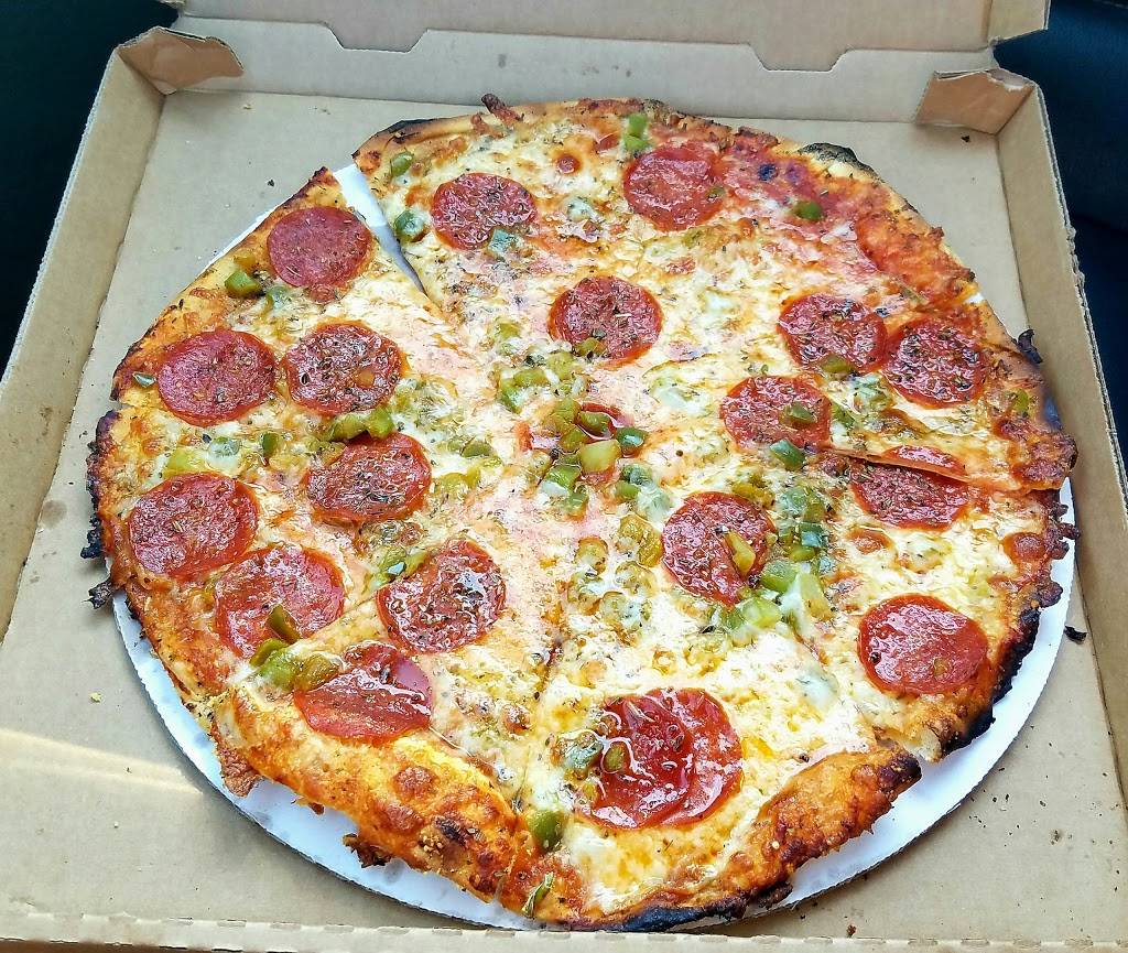 Fricanos Pizza Restaurant | restaurant | 5808 Alpine Ave NW, Comstock Park, MI 49321, USA | 6167855800 OR +1 616-785-5800