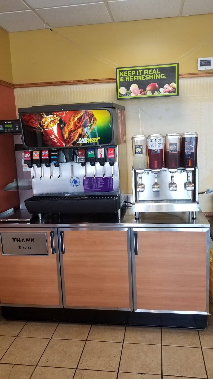 Subway | restaurant | 2706 W Gore Blvd, Lawton, OK 73505, USA | 5803531175 OR +1 580-353-1175