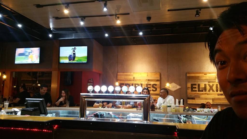 Applebees Grill + Bar | restaurant | 21 E Main St, Alhambra, CA 91801, USA | 6265764621 OR +1 626-576-4621