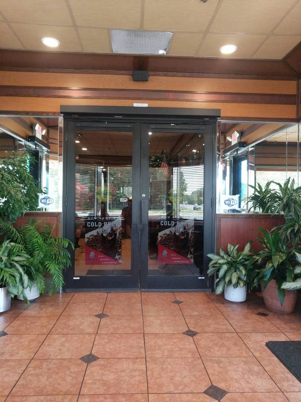 Shore Diner | bakery | 6710 Tilton Rd, Egg Harbor Township, NJ 08234, USA | 6096413669 OR +1 609-641-3669