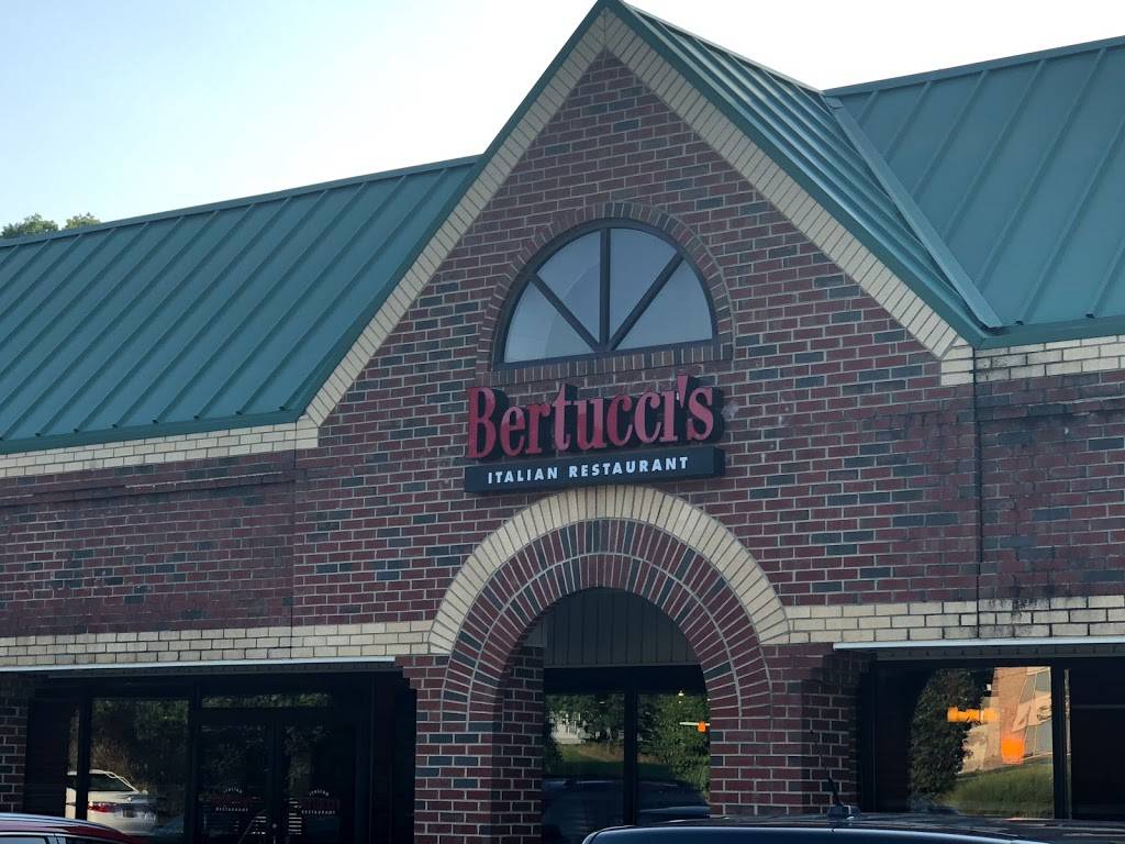 Bertuccis Italian Restaurant | restaurant | 3610 Concord Pike, Wilmington, DE 19803, USA | 3022504848 OR +1 302-250-4848