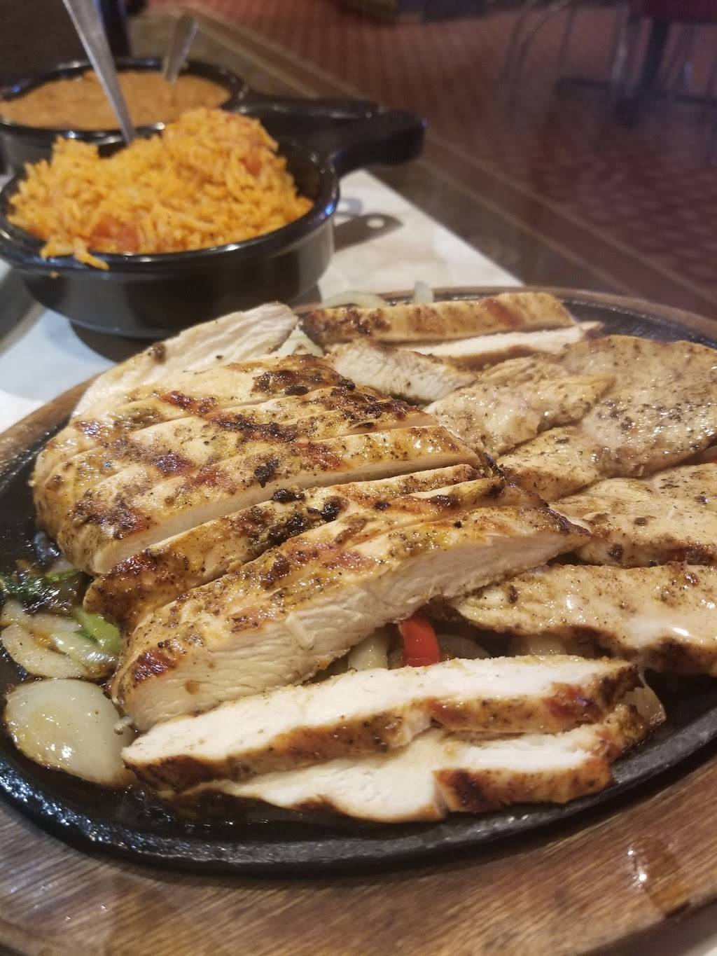 Chuys | restaurant | 8120 S Olympia Ave W, Tulsa, OK 74132, USA | 9184453007 OR +1 918-445-3007