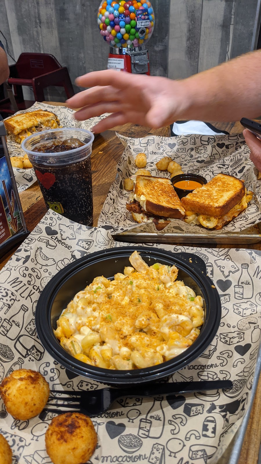 I Heart Mac and Cheese - Tallahassee | restaurant | 799 W Gaines St #113, Tallahassee, FL 32304, USA | 8505979406 OR +1 850-597-9406