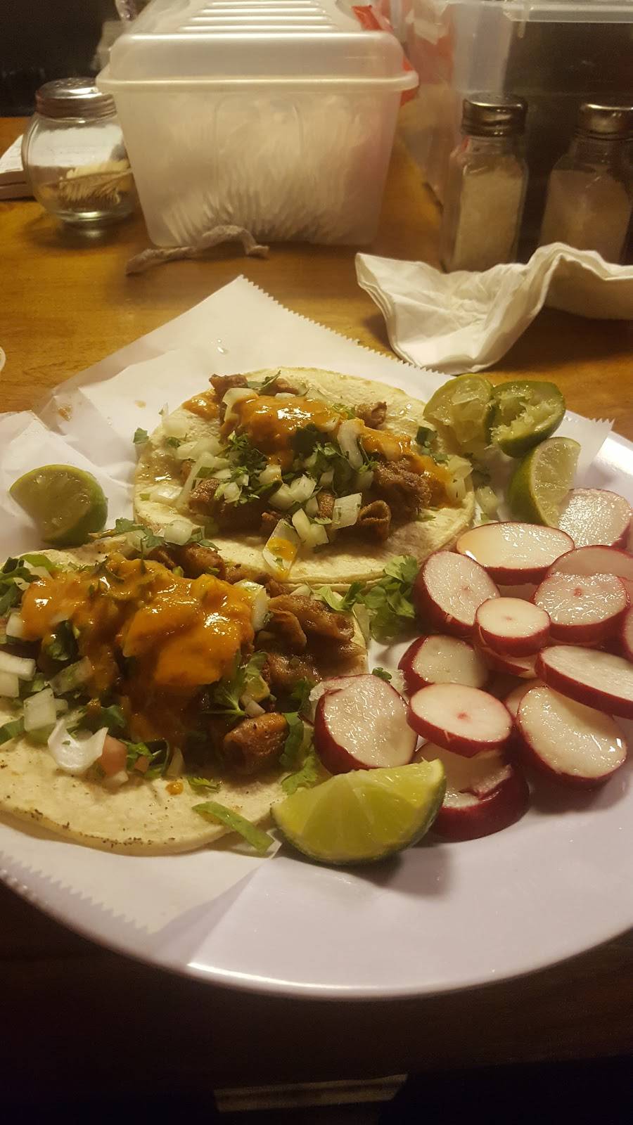 Taco Loco | restaurant | 2311 Federal St, Camden, NJ 08105, USA | 8569642636 OR +1 856-964-2636