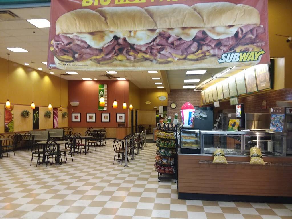 Subway Restaurants | restaurant | 2555 Apache Trail, Apache Junction, AZ 85120, USA | 4809837370 OR +1 480-983-7370