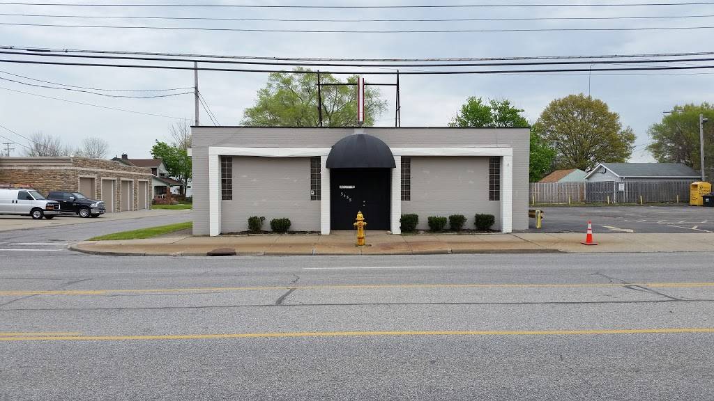 Grovewood Grill | restaurant | 5455 State Rd, Parma, OH 44134, USA | 2169544646 OR +1 216-954-4646