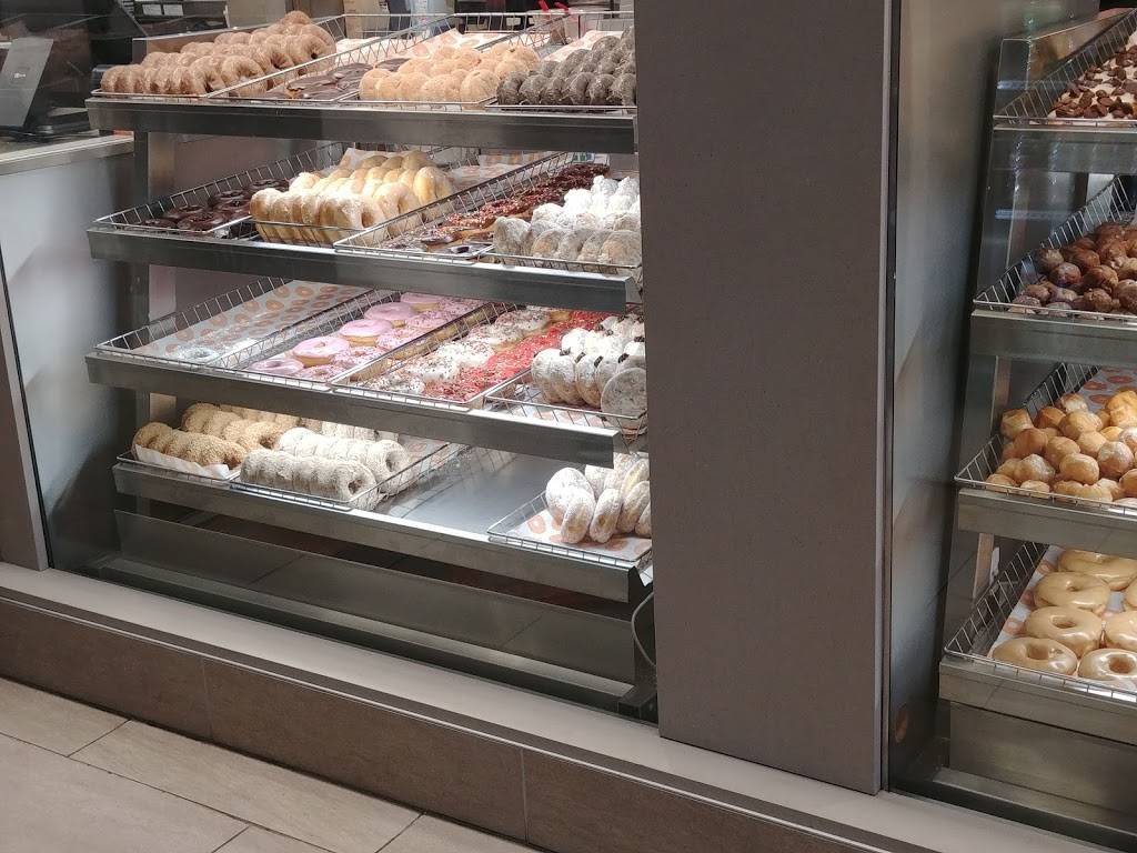 Dunkin’ | restaurant | 10029 San Pedro Ave, San Antonio, TX 78216, USA | 2105921275 OR +1 210-592-1275