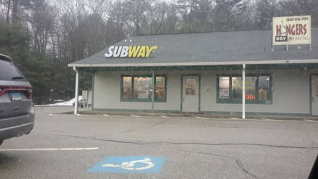 Subway | restaurant | 7 Providence Pike, Putnam, CT 06260, USA | 8609282420 OR +1 860-928-2420